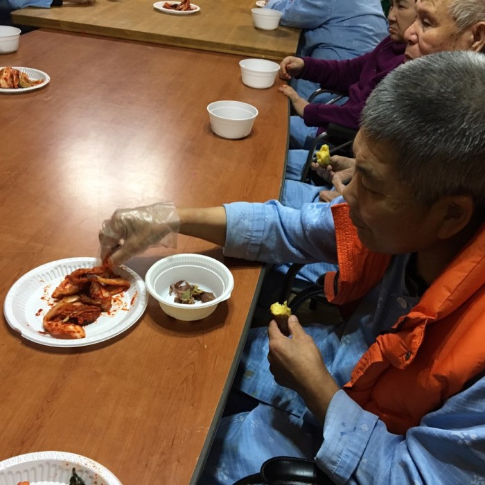 군고구마와 겉절이의 환상적인 맛!